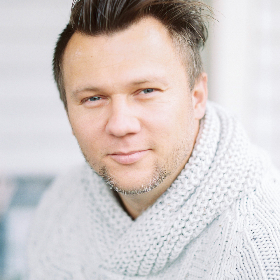 About Amir Kaljikovic Photography