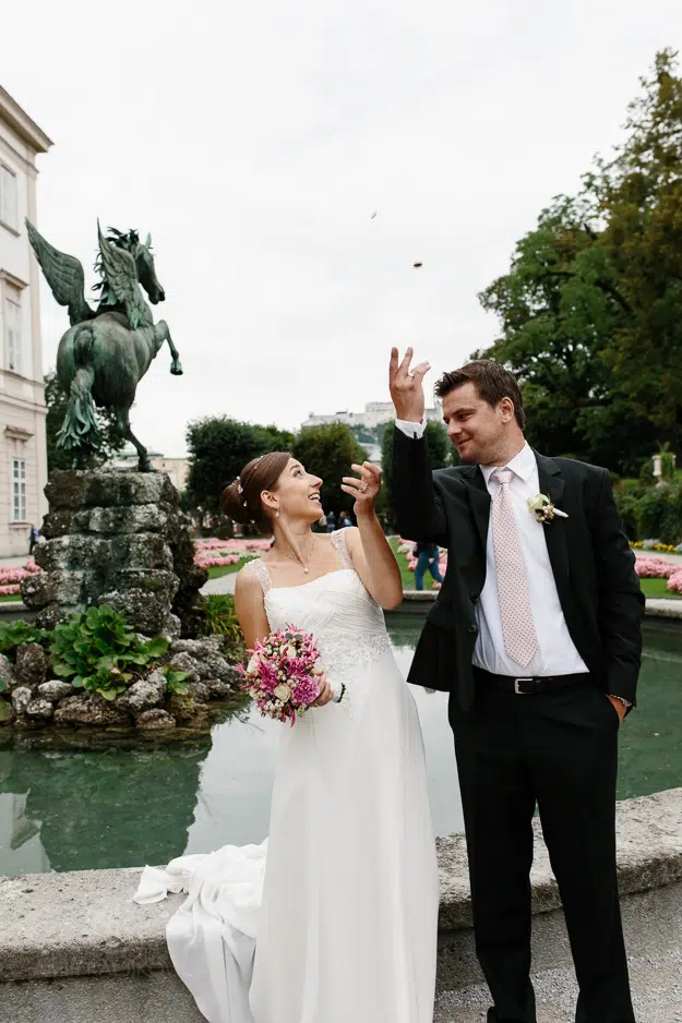 Glückliches Brautpaar Salzburg