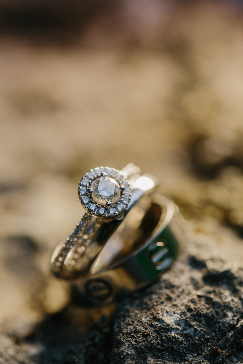 Luxuriöse Eheringe - Hochzeitsfotograf