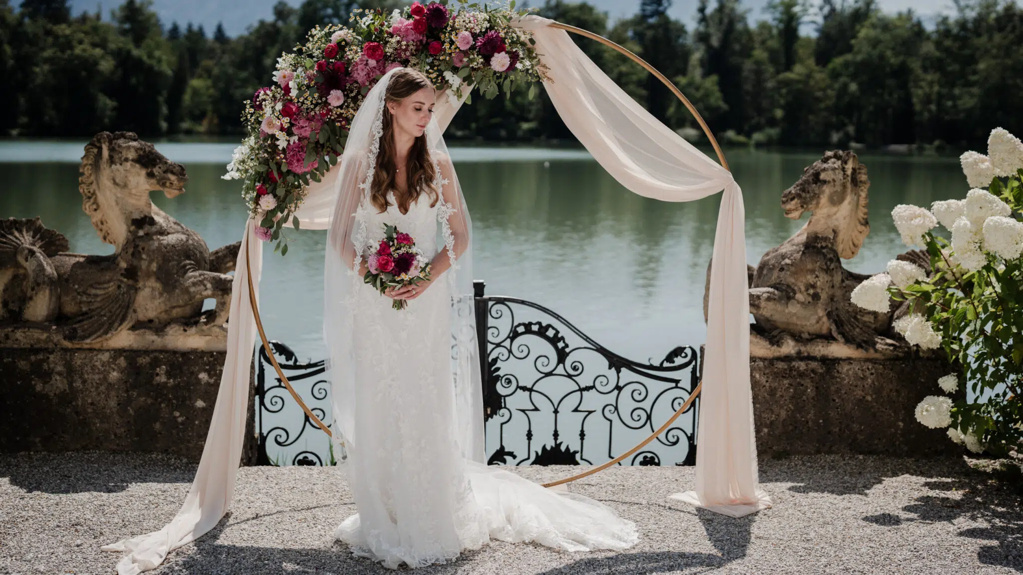 Wedding Emily and Josh - Schloss Leopoldskron by Amir Kaljikovic