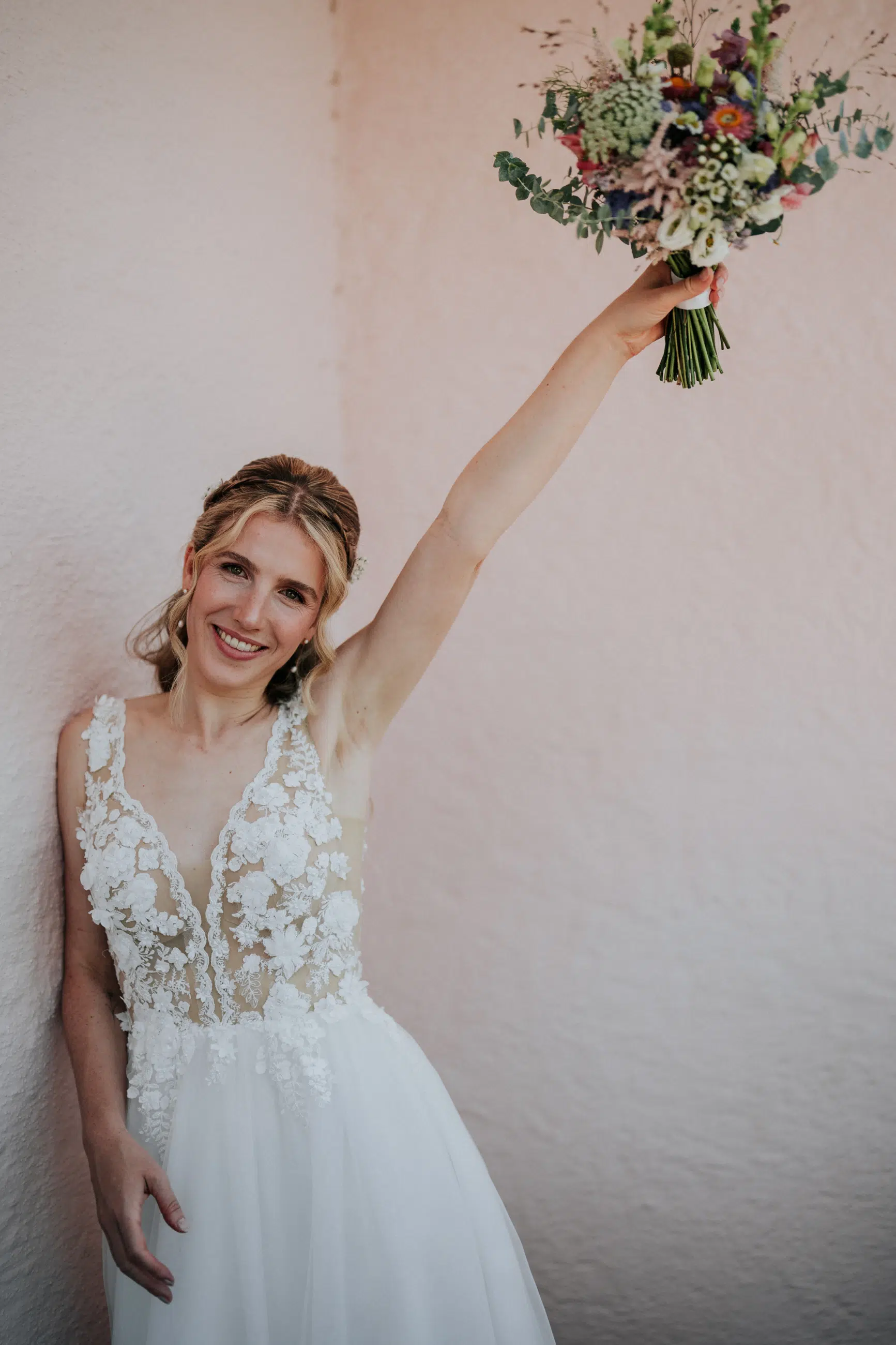 Hochzeit Rochelle und Akos – Schloss Mattsee – by Amir Kaljikovic Hochzeit Rochelle und Akos - Schloss Mattsee - by Amir Kaljikovic