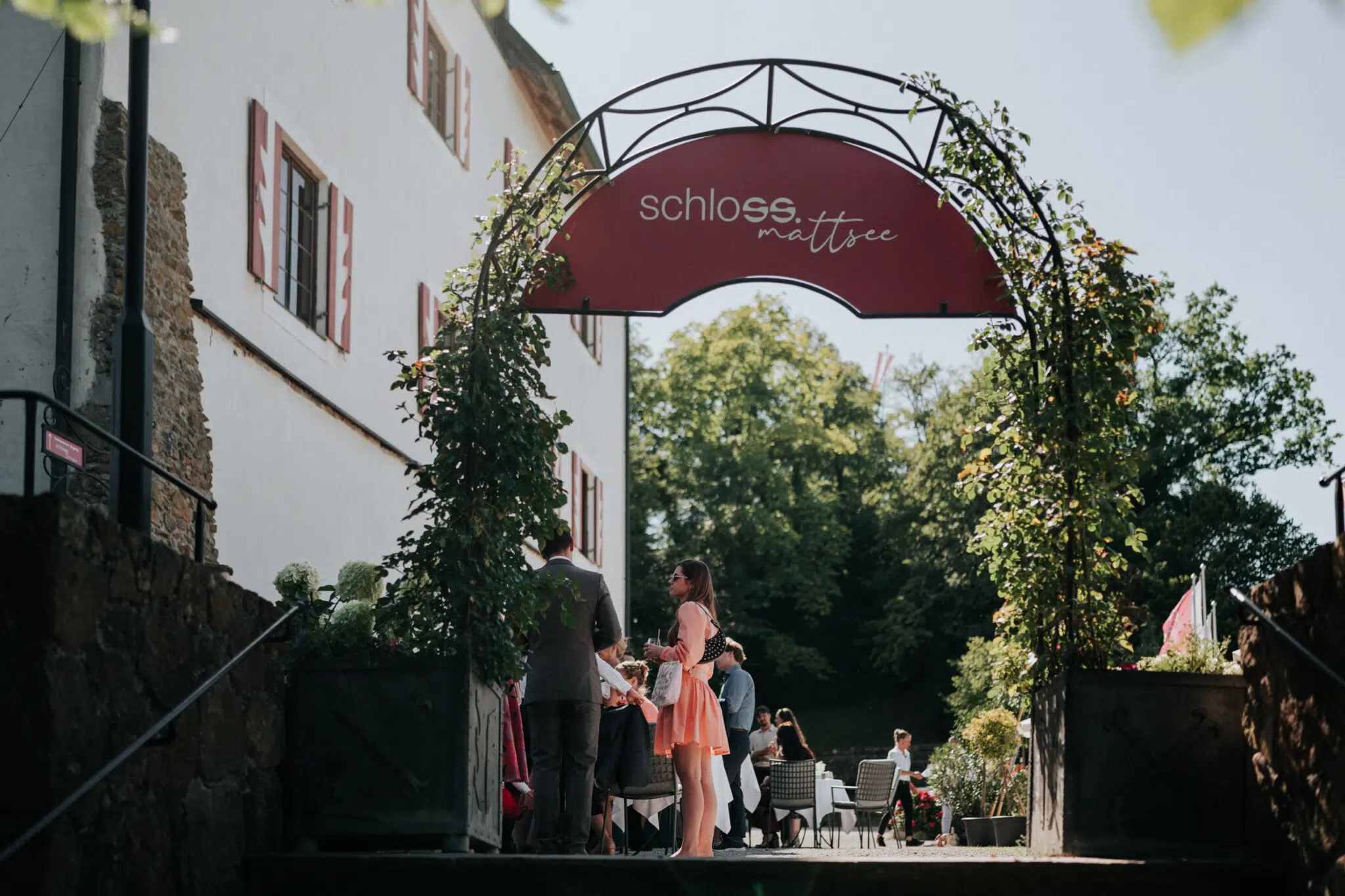 Hochzeit Rochelle und Akos – Schloss Mattsee – by Amir Kaljikovic Hochzeit Rochelle und Akos - Schloss Mattsee - by Amir Kaljikovic