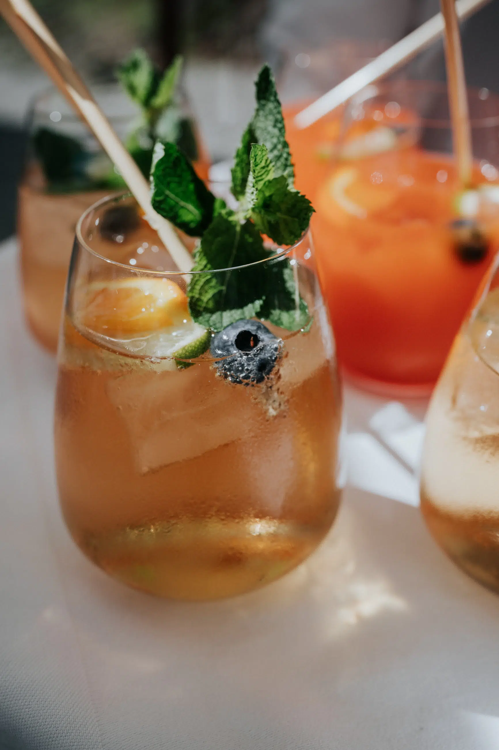 Hochzeit Rochelle und Akos – Schloss Mattsee – by Amir Kaljikovic Hochzeit Rochelle und Akos - Schloss Mattsee - by Amir Kaljikovic