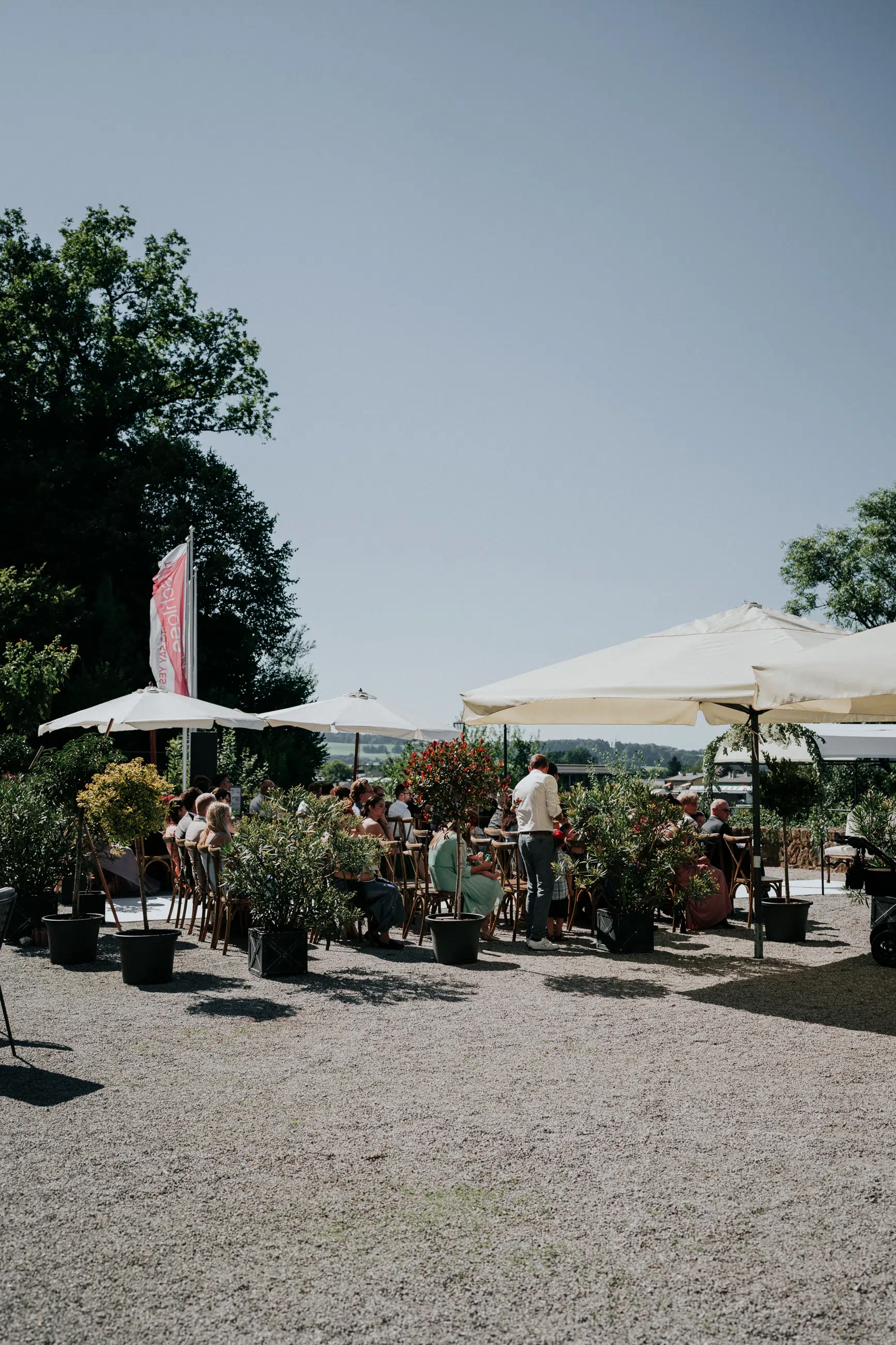 Hochzeit Rochelle und Akos – Schloss Mattsee – by Amir Kaljikovic Hochzeit Rochelle und Akos - Schloss Mattsee - by Amir Kaljikovic