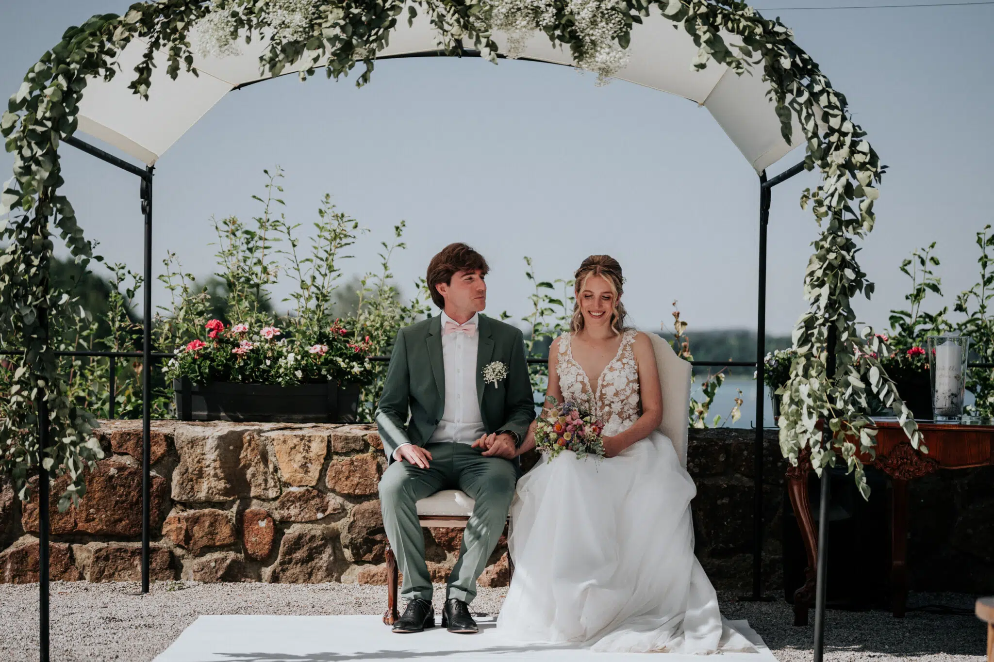 Hochzeit Rochelle und Akos – Schloss Mattsee – by Amir Kaljikovic Hochzeit Rochelle und Akos - Schloss Mattsee - by Amir Kaljikovic