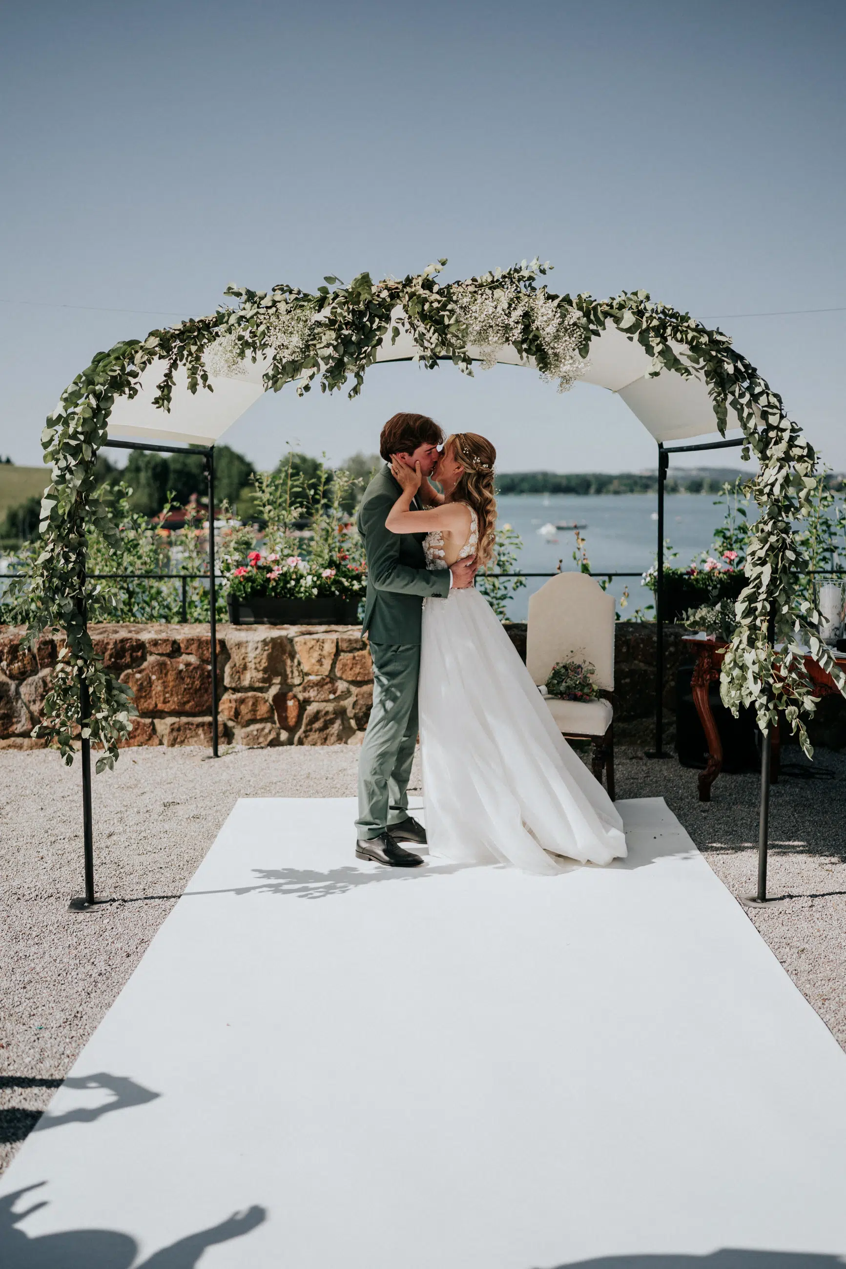 Hochzeit Rochelle und Akos – Schloss Mattsee – by Amir Kaljikovic Hochzeit Rochelle und Akos - Schloss Mattsee - by Amir Kaljikovic