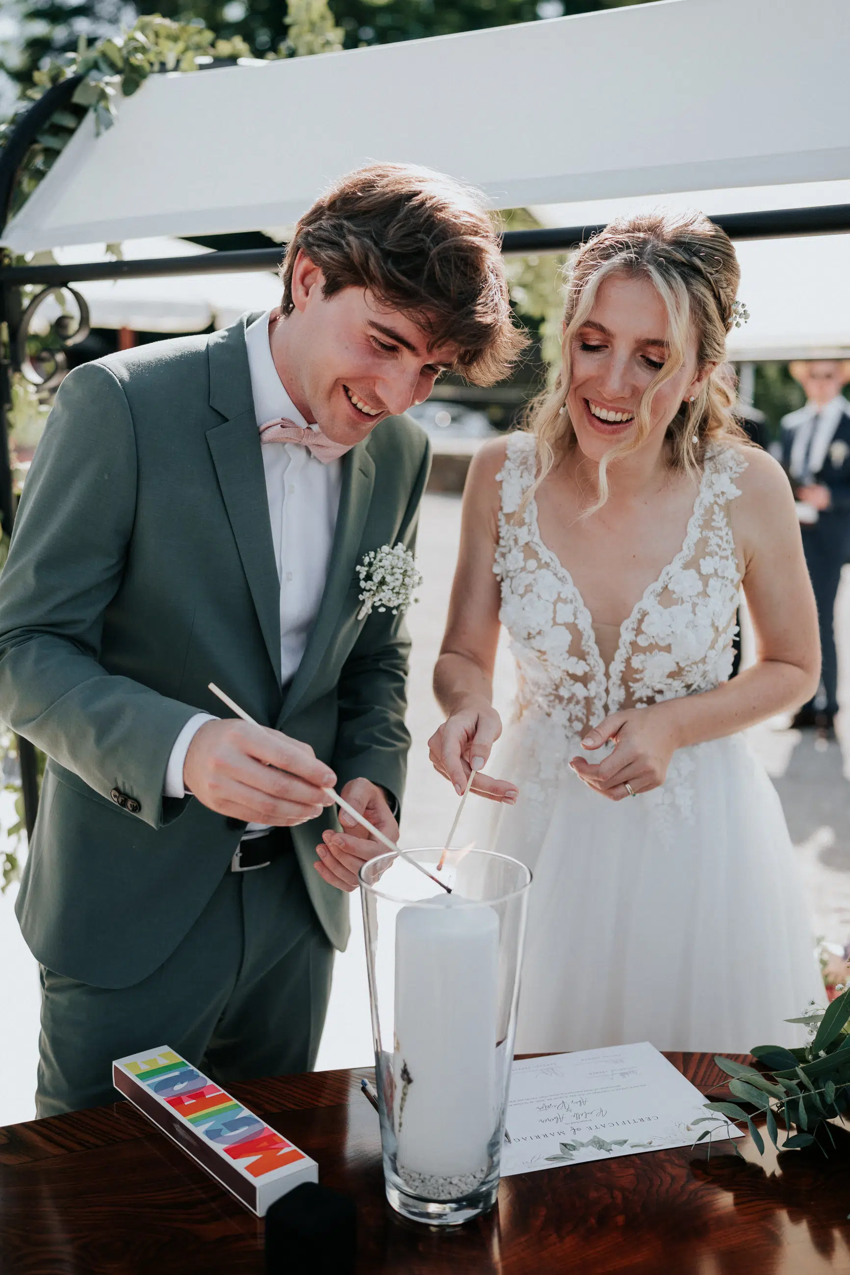 Hochzeit Rochelle und Akos – Schloss Mattsee – by Amir Kaljikovic Hochzeit Rochelle und Akos - Schloss Mattsee - by Amir Kaljikovic