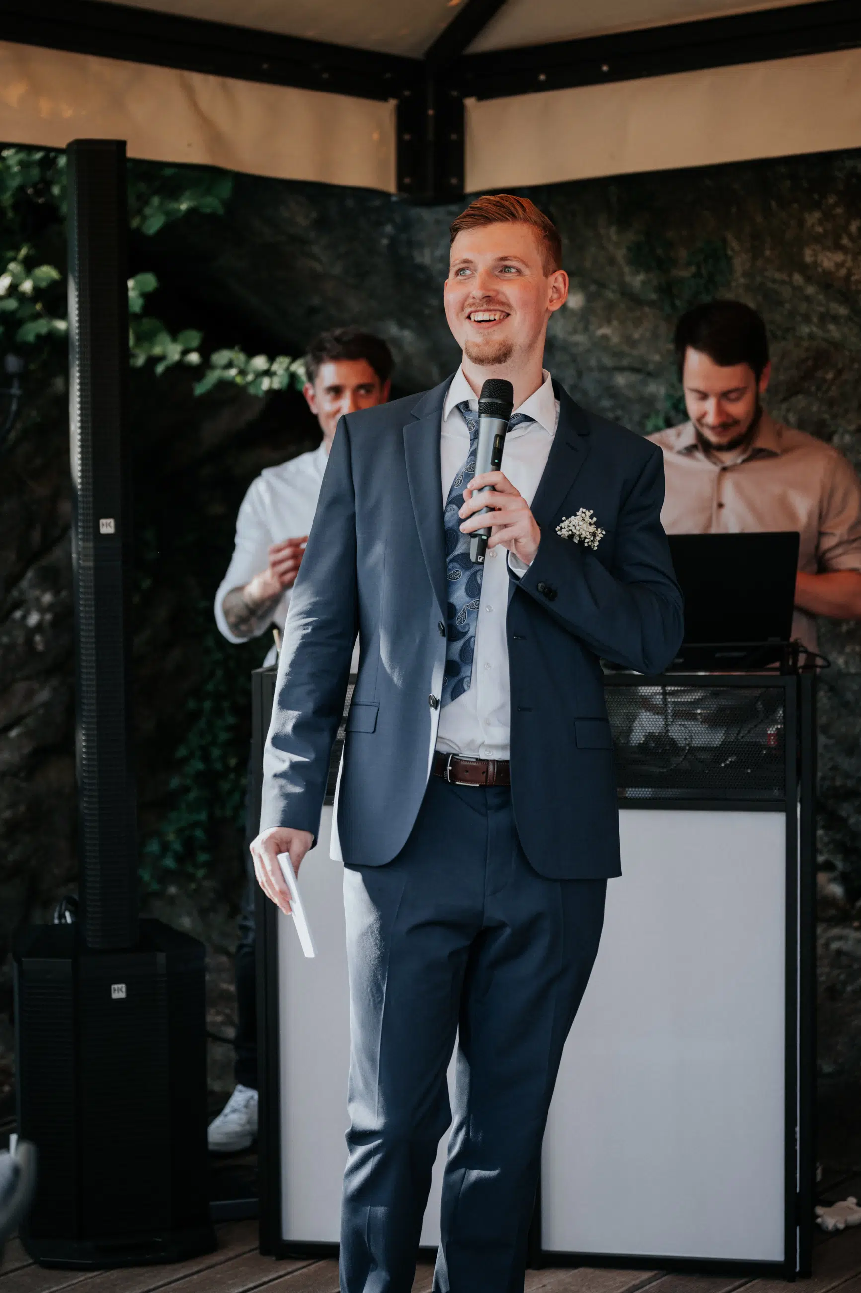 Hochzeit Rochelle und Akos – Schloss Mattsee – by Amir Kaljikovic Hochzeit Rochelle und Akos - Schloss Mattsee - by Amir Kaljikovic